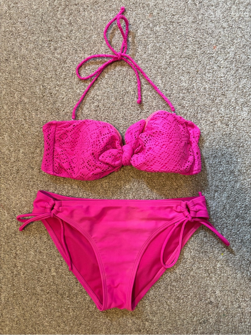 Victoria's Secret Bright Pink lace/crochet Bandeau Bikini set Large